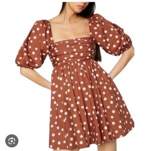 Abercrombie and Fitch Ruched Bodice Puff Sleeve Mini Dress in Brown Polka Dot